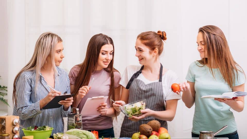 מזון מלא בתזונה של נשים